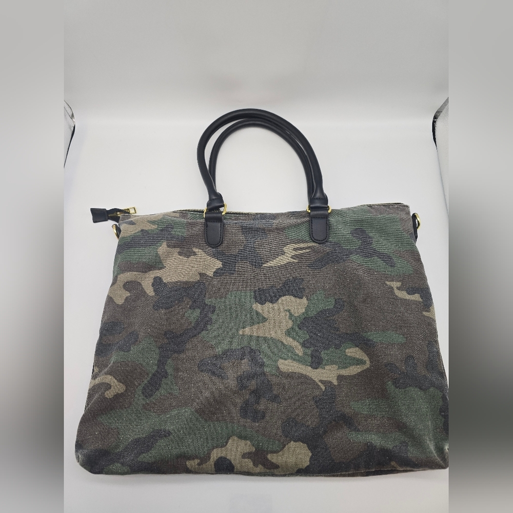 Equip4U Tote Bag